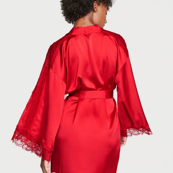 Victoria secret Satin Robe - Picture 2 of 3